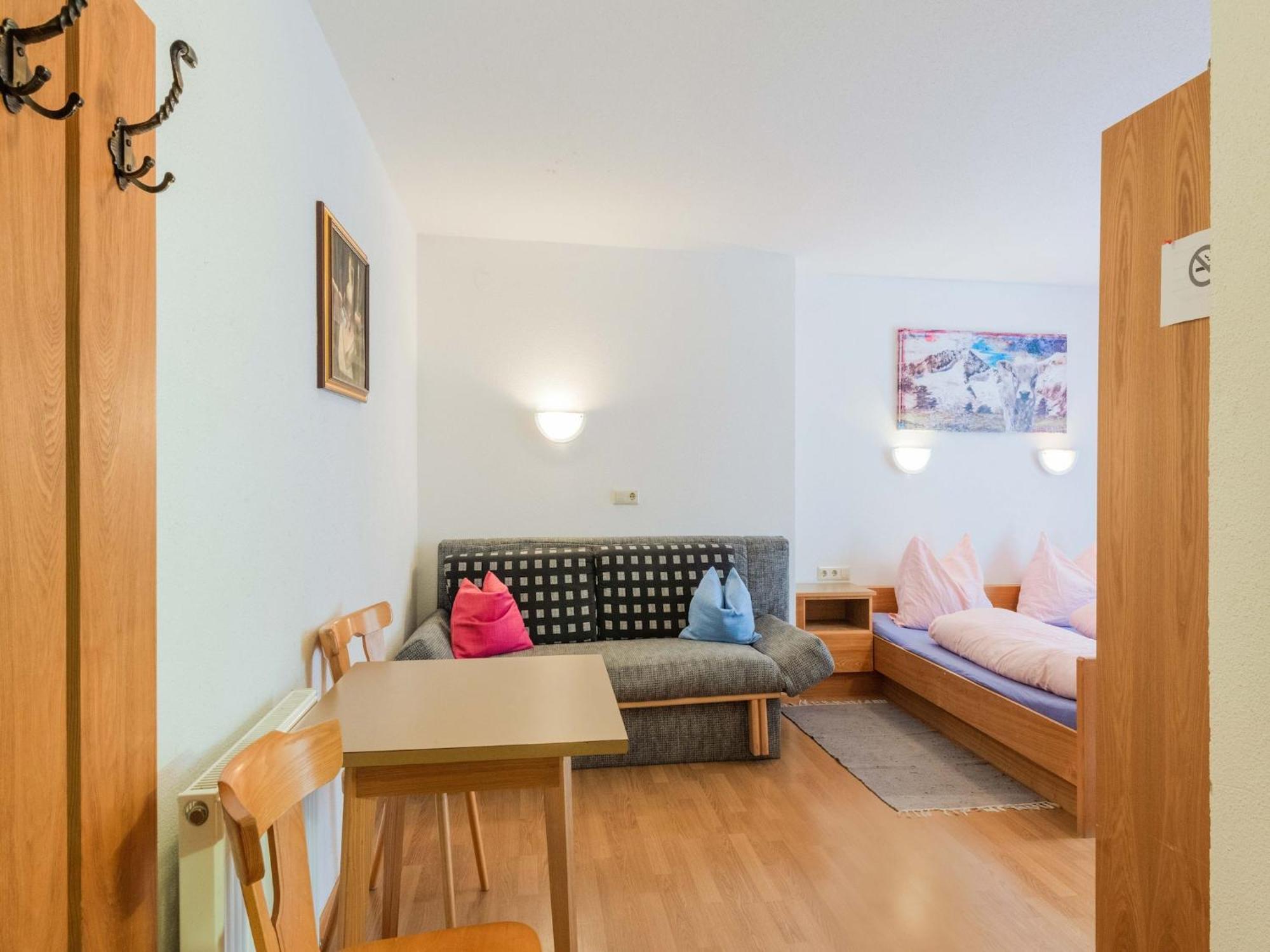 Comfortable Apartment In L Ngenfeld With Ski Storage Лангенфельд Экстерьер фото
