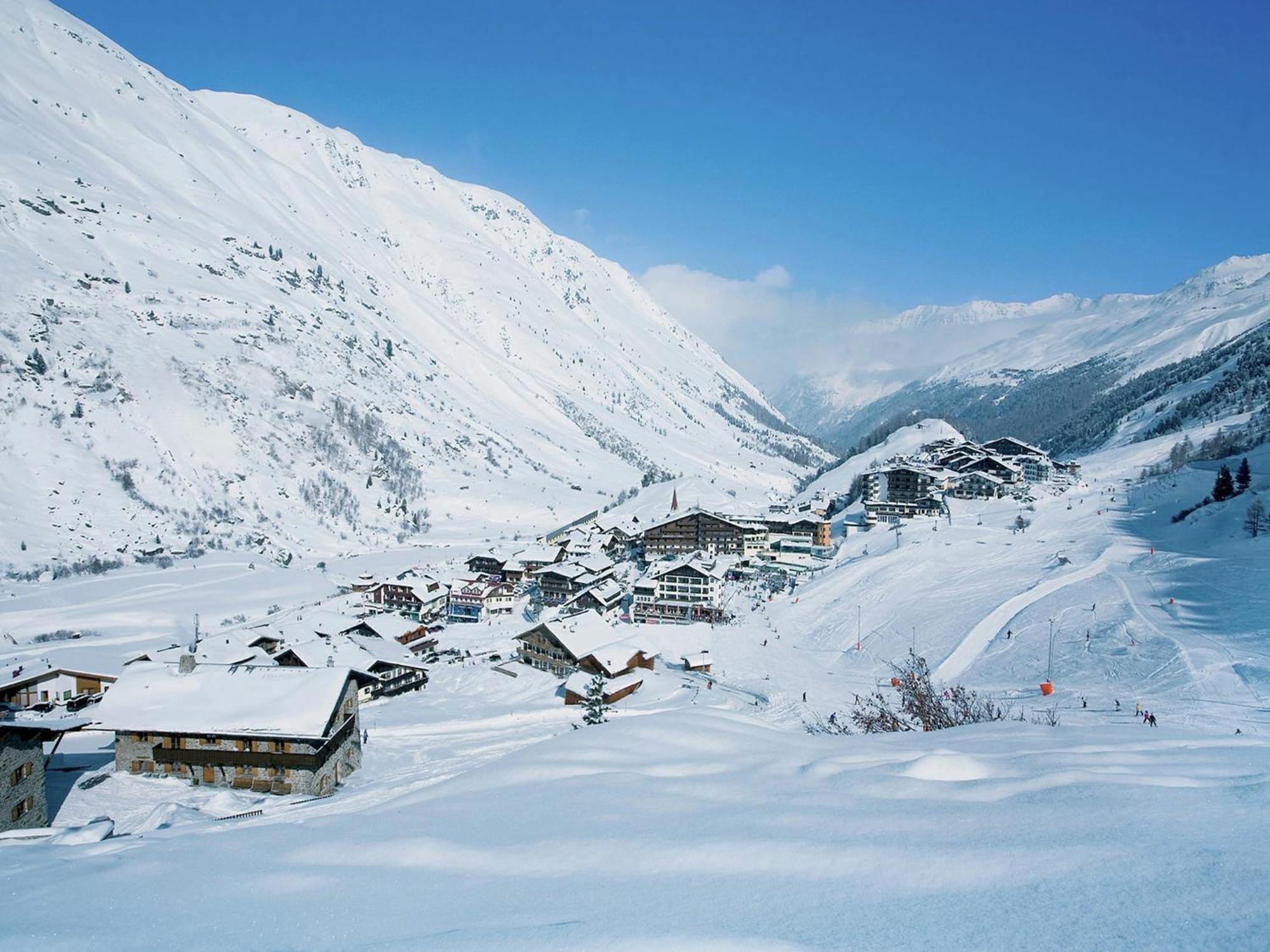 Comfortable Apartment In L Ngenfeld With Ski Storage Лангенфельд Экстерьер фото