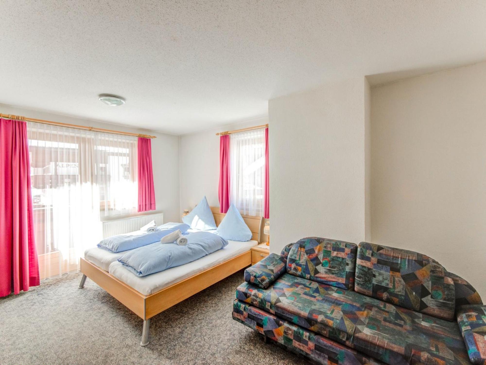 Comfortable Apartment In L Ngenfeld With Ski Storage Лангенфельд Экстерьер фото