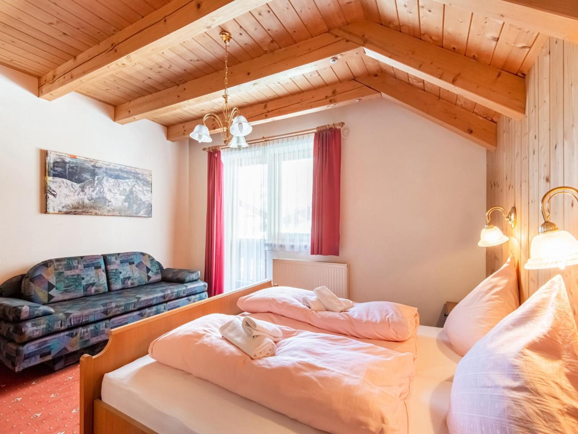 Comfortable Apartment In L Ngenfeld With Ski Storage Лангенфельд Экстерьер фото